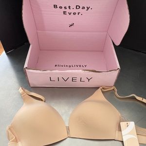 Lively FLEX No-Wire Bra